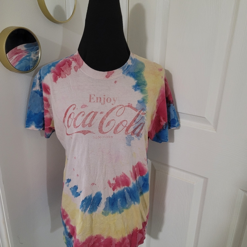 Coca Cola Colorful Tie-Dye Tee Hippie Rainbow Size Medium